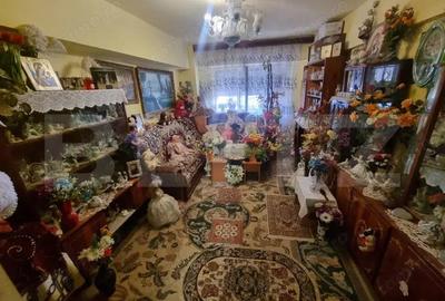 Apartament cu 4 camere decomandat în Cornitoiu - 3