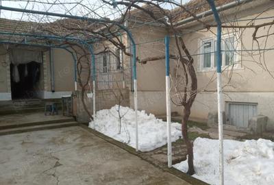 Casă cu 6 camere în Stejaru - 5
