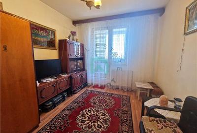 Apartament cu 3 camere circular în Astra - 18