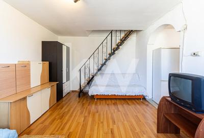 Apartament spatios, scara interioara, doua bai, in zona Faget - 1