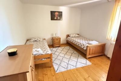 Apartament spatios, 3 camere, 100 mp - Zona Balcescu - 7