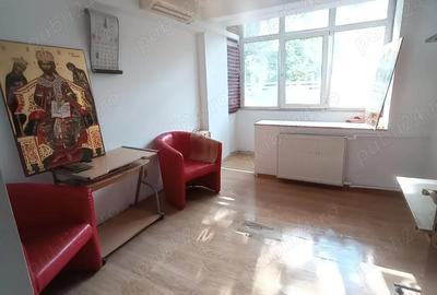 Apartament trei camere, Central Valcea (Calea Lui Traian), baie, bucatarie, doua balcoane, 68mp - 5