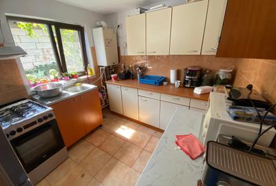 Tunari, central, casa 4 camere - 11