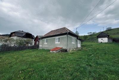 Casă în Sărmaș - 5