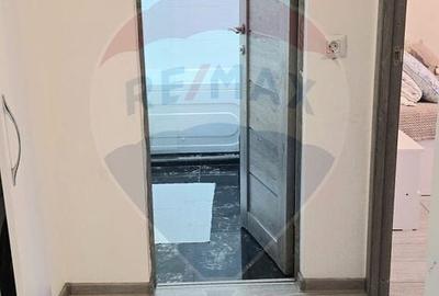 Apartament cu 2 camere în Central - 3