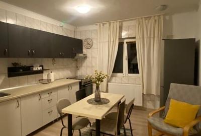 Apartament cu 3 camere decomandat, mobilat în 13 Septembrie - 4