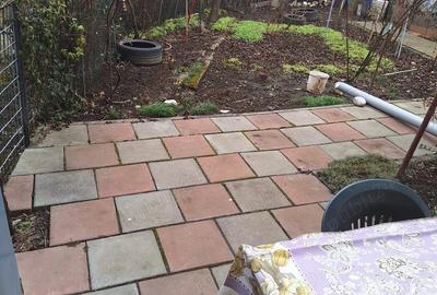 Apartament cu 2 camere nedecomandat în Tractorul - 4