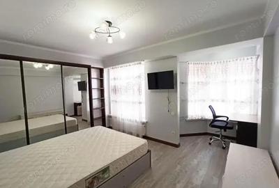 Garsonieră decomandată în P-ța Universității - 1