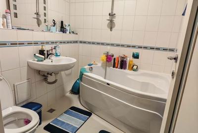 Apartament cu 2 camere în Frații Golești - 2
