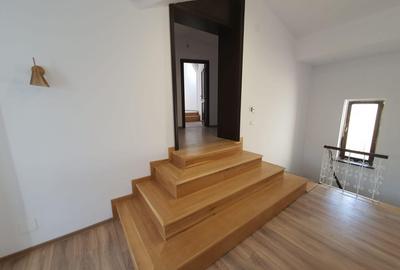 Casă individuală cu 6 camere cu Canalizare în Centru Civic - 19