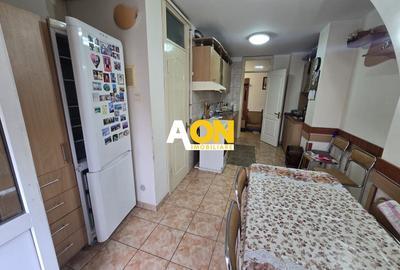 Apartament cu 4 camere decomandat în Cetate - 12