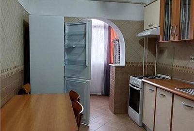 Garsonieră decomandată, mobilată în Tătărași - 9