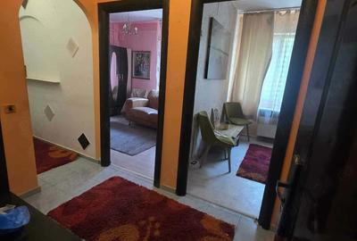 Apartament cu 2 camere decomandat în Central - 2