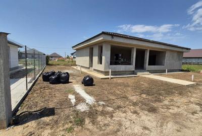 Casă cu 3 camere în Berceni - 5