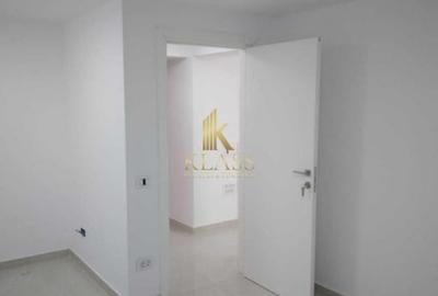 Spațiu comercial, de 97 mp, în Unirii - 3