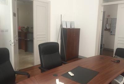 Vilă de închiriat – Piața Victoriei | Str. Grigore Alexandrescu nr. 36 - 24