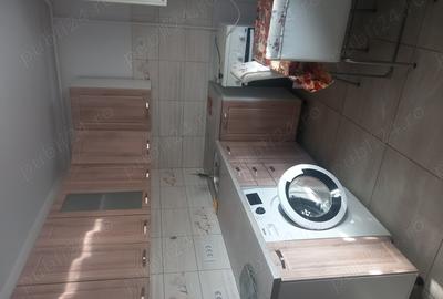 Inchiriez garsoniera - 2