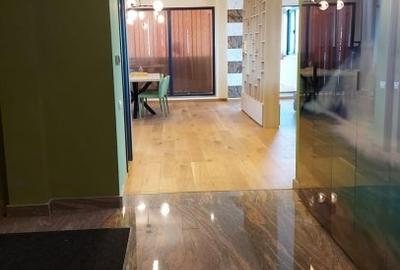 Penthouse cu 5 camere decomandat, mobilat în Central - 45