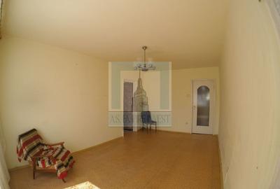 Apartament cu 3 camere semidecomandat în Griviței - 3