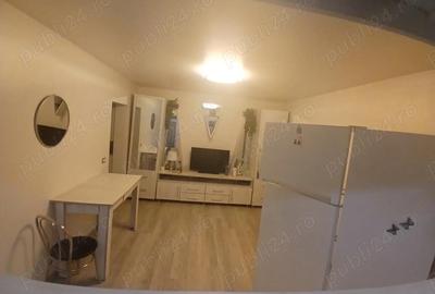 Apartament cu 2 camere decomandat în Central - 2