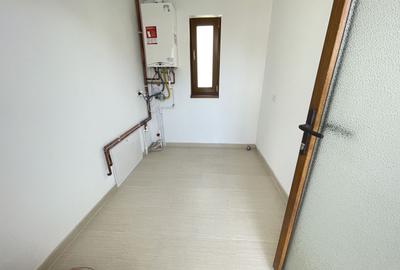 Duplex despartit prin spatiu tehnic - 16