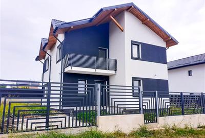 Vila  de vanzare  Breazu, - 1