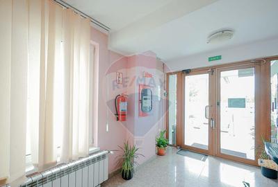 De inchiriat cladire multifunc?ionala, 857 mp utili, ...