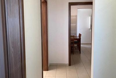 Apartament cu 3 camere decomandat în Aradului - 8