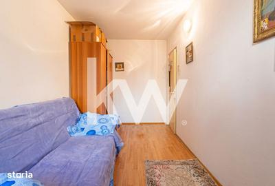 Apartament cu 3 camere decomandat, mobilat în Dârste - 13