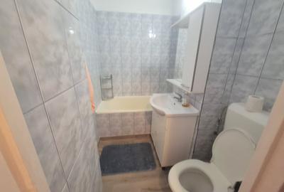 Garsonieră semidecomandată în Titan