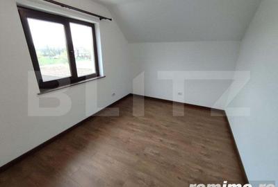 Casă cu 4 camere cu Teren 2500 Mp în Horodnic - 11