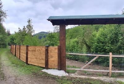 Casă cu 4 camere în Sucevița