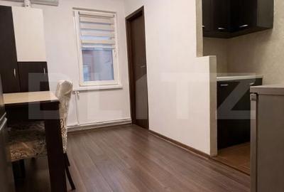 Apartament cu 3 camere decomandat în Tudor - 16