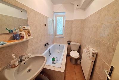 Apartament 2 camere decomandat , zona Central - 7