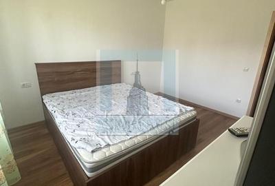 Apartament cu 2 camere decomandat în Tractorul - 4