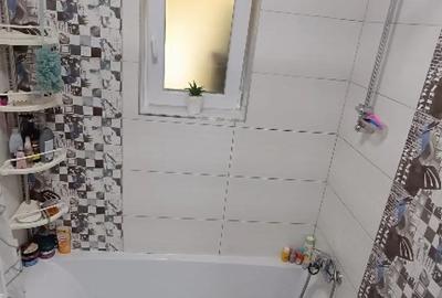 Apartament cu 2 camere decomandat în Turnișor - 9