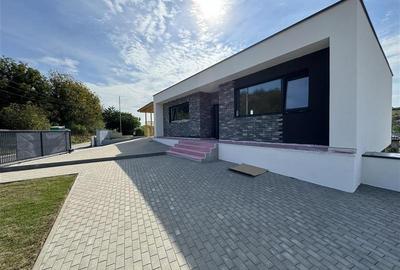 Casa Individuala cu panouri fotovoltaice si pompa de caldura, situata in Baciu! - 4