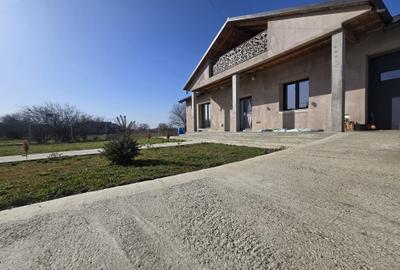 Casă individuală cu 5 camere cu Canalizare în Vădeni - 3