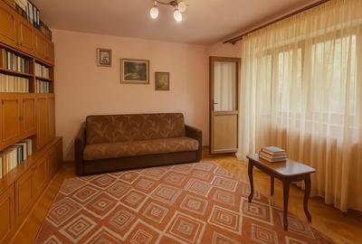 Apartament cu 3 camere decomandat-Tatarasi-Liceul Teoretic Al. Ioan Cuza Apartament cu 3 camere decomandat-Tatarasi-Liceul Teoretic Al. Ioan Cuza - 3