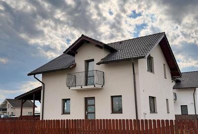 Casă cu 4 camere cu Teren 402 Mp în Central - 18