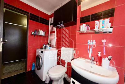 Apartament cu 3 camere,semidecomandat,centrala proprie ,zona Girocului - 11