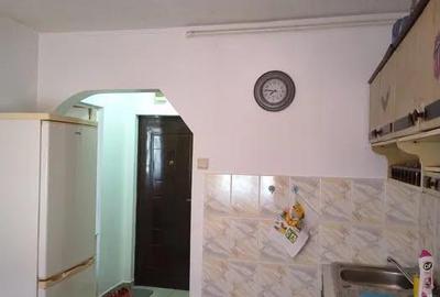 Garsonieră decomandată în Vasile Aaron - 1