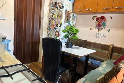 Vand apartament 2 camere mansarda - 4