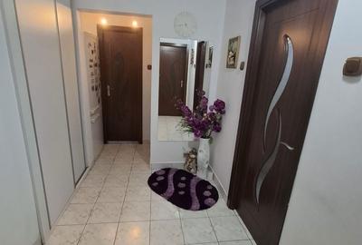 Apartament cu 2 camere decomandat în Central - 3
