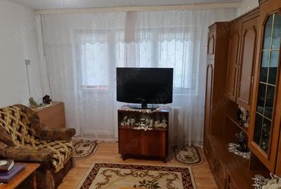Apartament cu 3 camere decomandat în Central - 1
