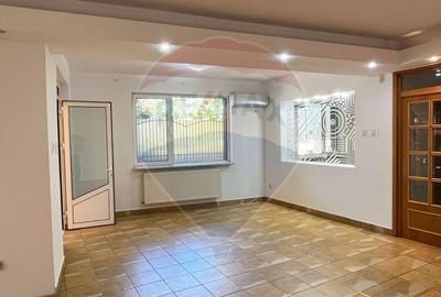 Inchiriere casa - vila cu 6 camere,  zona Cosbuc Inchiriere casa - vila cu 6 camere,  zona Cosbuc - 3