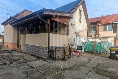 Casa singur in curte de vanzare in Gusterita. - 1