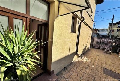 Apartament cu 3 camere decomandat în Decebal - 1