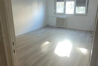 Garsonieră decomandată în Rogerius - 1