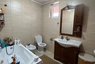 Casă cu 3 camere cu Teren 150 Mp în Cetate - 6